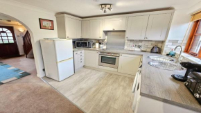 Cockleshell Croyde Sleeps 4 By the Seaside
